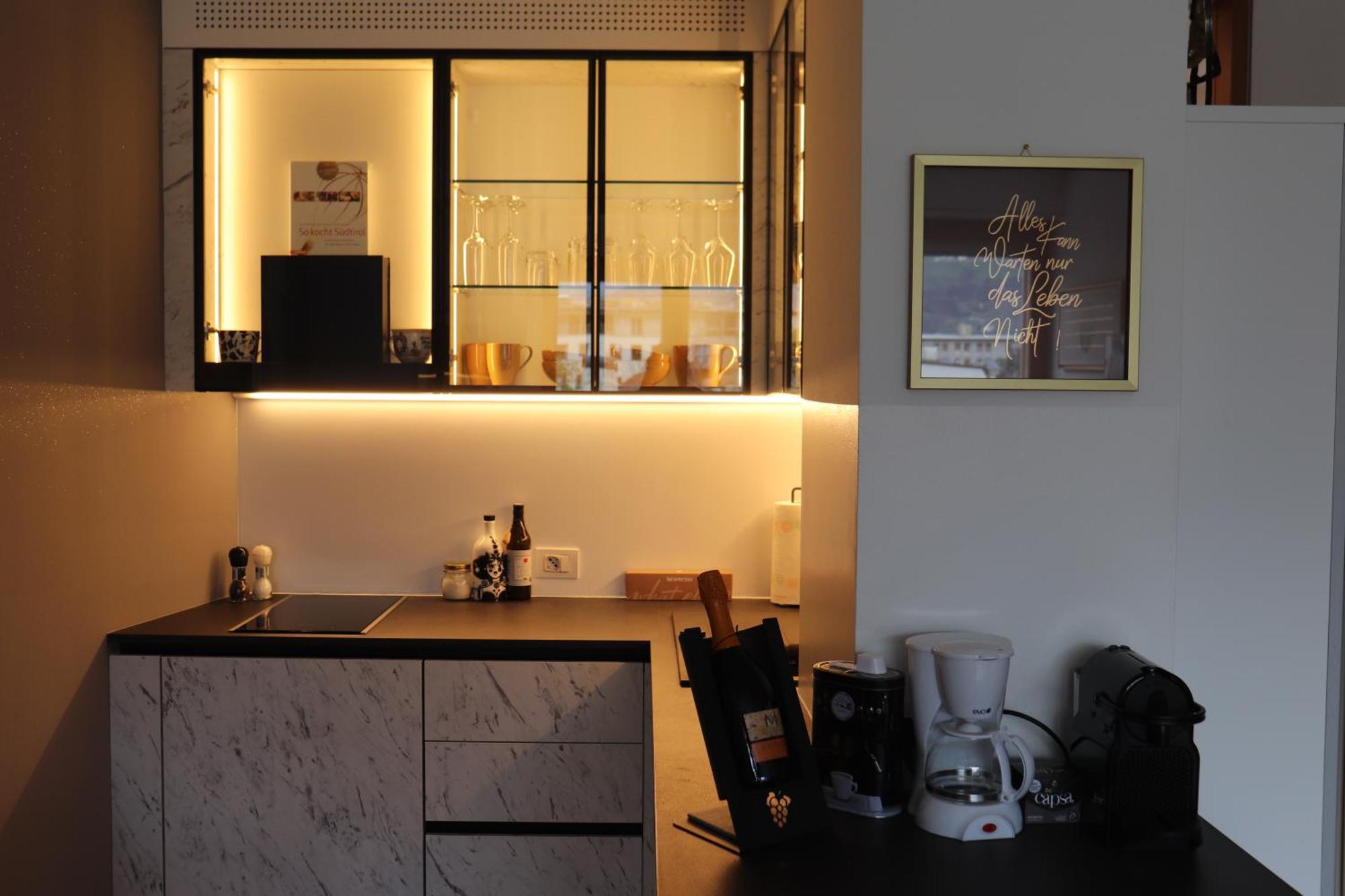 Ausblick Kleinjuwel Mit Panoramablick + Garage Apartment Merano Ngoại thất bức ảnh