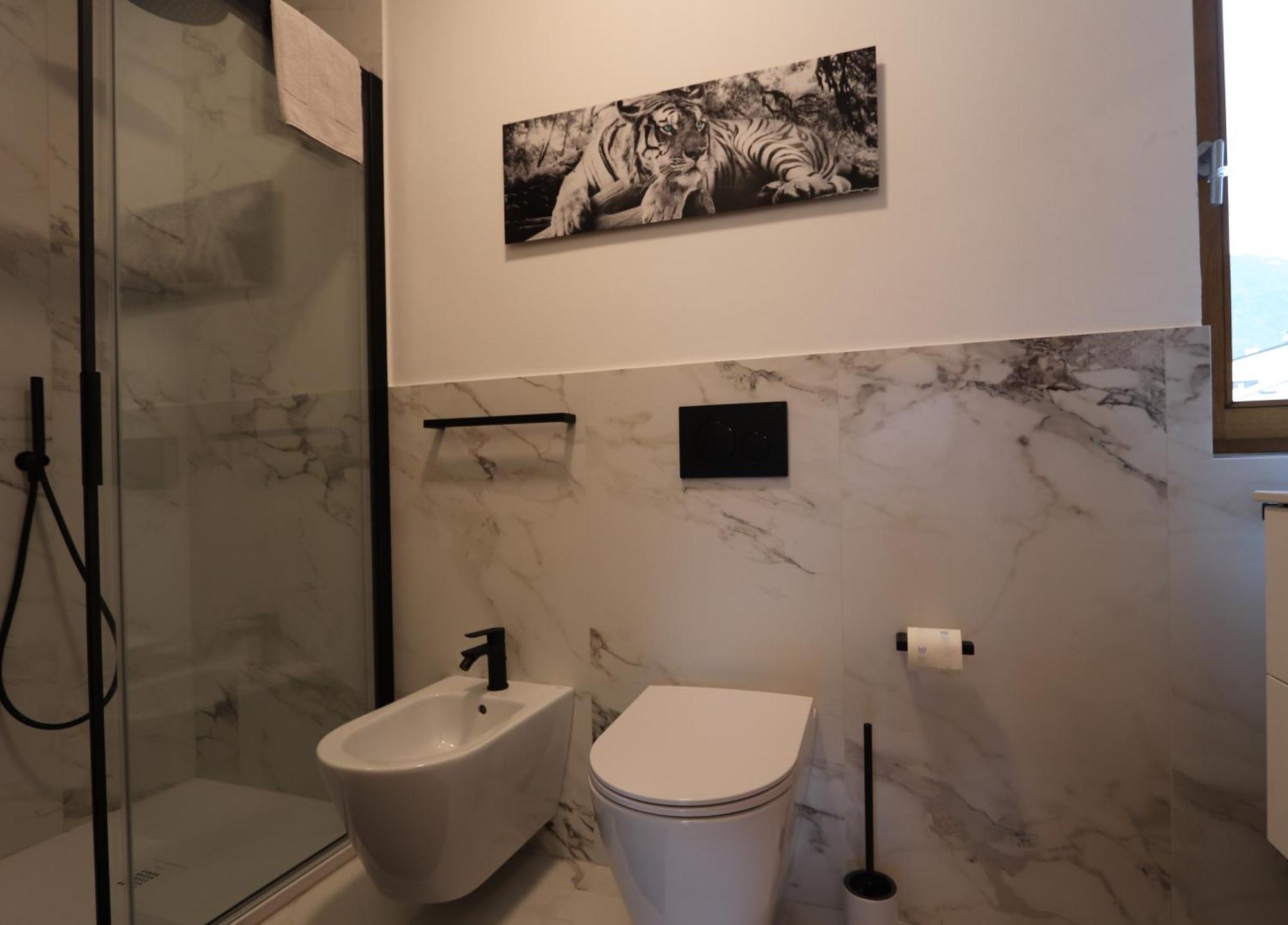 Ausblick Kleinjuwel Mit Panoramablick + Garage Apartment Merano Ngoại thất bức ảnh