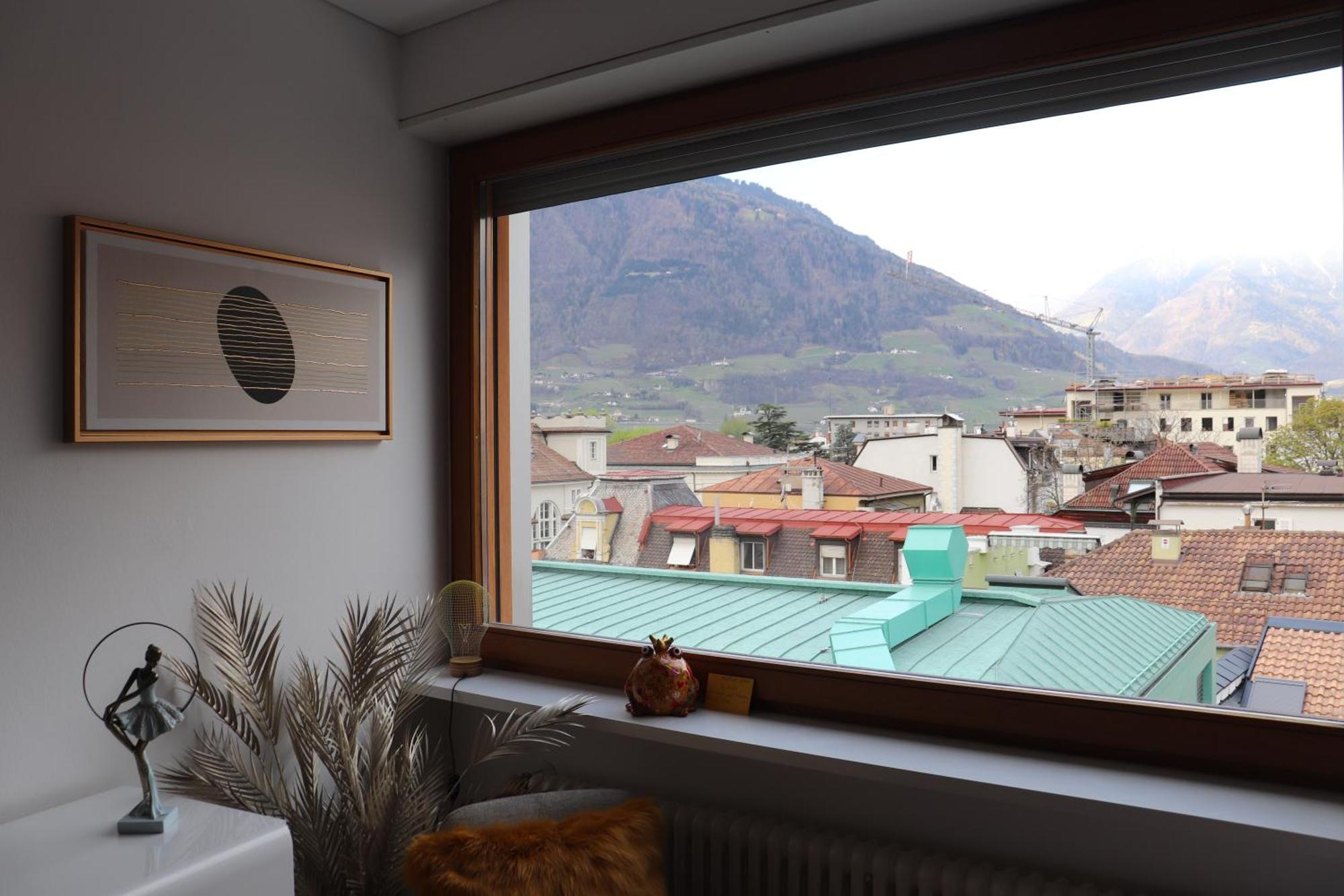 Ausblick Kleinjuwel Mit Panoramablick + Garage Apartment Merano Ngoại thất bức ảnh